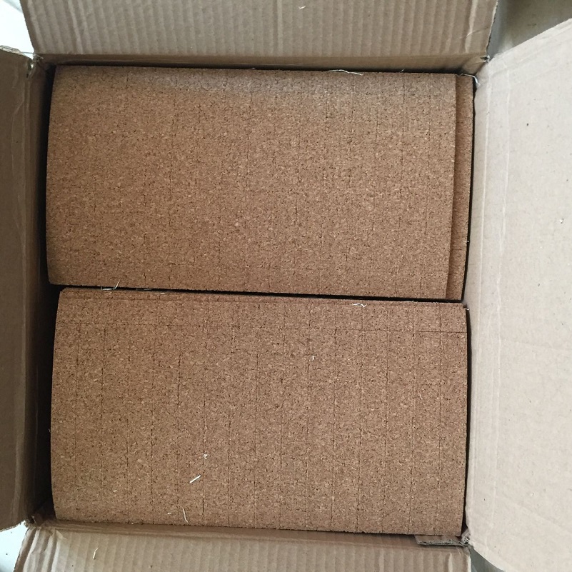 Factory Wholesale 16x16x3MM Blue EVA Rubber Separator Shipping Pads On Rolls for Glass Protection