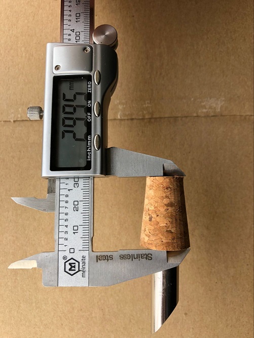 Factory Wholesale Price Cork Bottle Pourer and Stopper