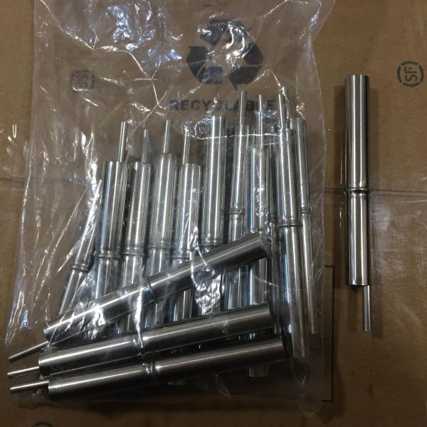 Hot Sale Cork Stainless Steel Oil/Wine Pourer with Cork Stopper, Good Quality and Competitive Price