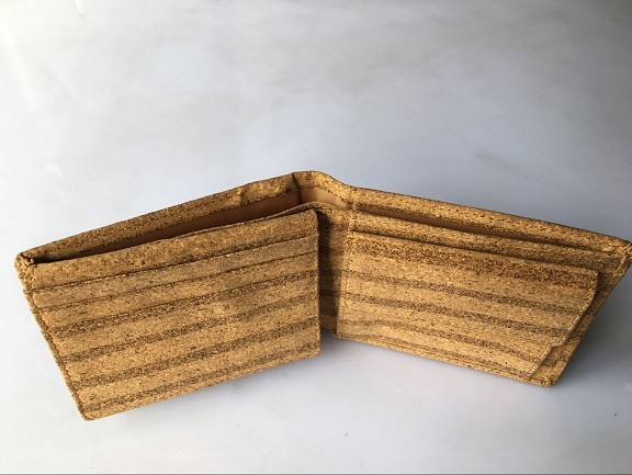 Hot selling luxurious men cork wallet, customized design or logo