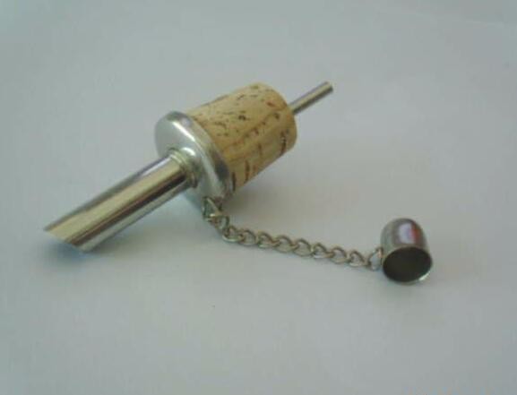 Hot Stainless Steel Cork Olive Oil Bottle Pourer with Metal Cap, Good Quality and Competitive Price