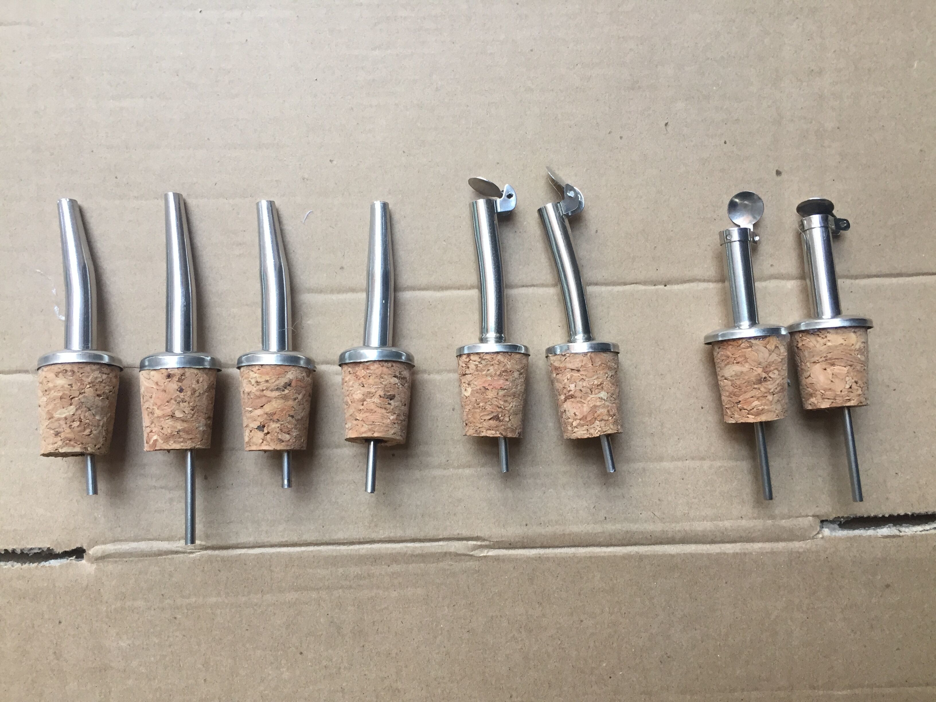 New Hot Stainless Steel Cork Olive Oil Bottle Pourer for Wholesale